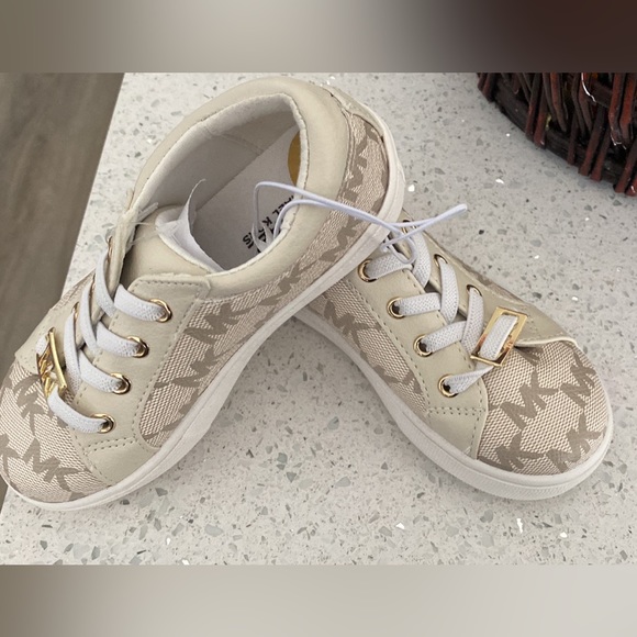 Kids mk shoes - Picture 2 of 3